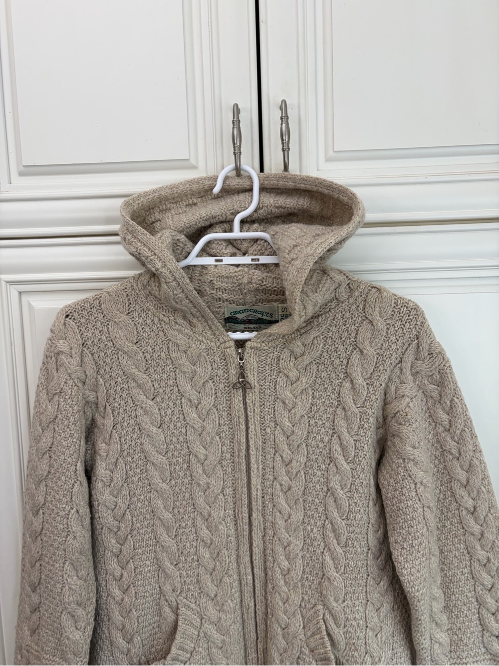 Aran Crafts Size S women’s Irish Merino wool long hooded zip sweater - Picture 2 of 11
